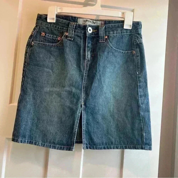 Levi's Dresses & Skirts - Levi’s 518 Skirt Women’s Size 3 Superlow Blue Wash  - Levi’s 518